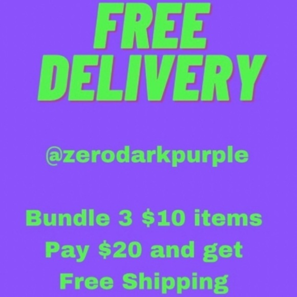 Old Navy Scoop Tee - Picture 2 of 8